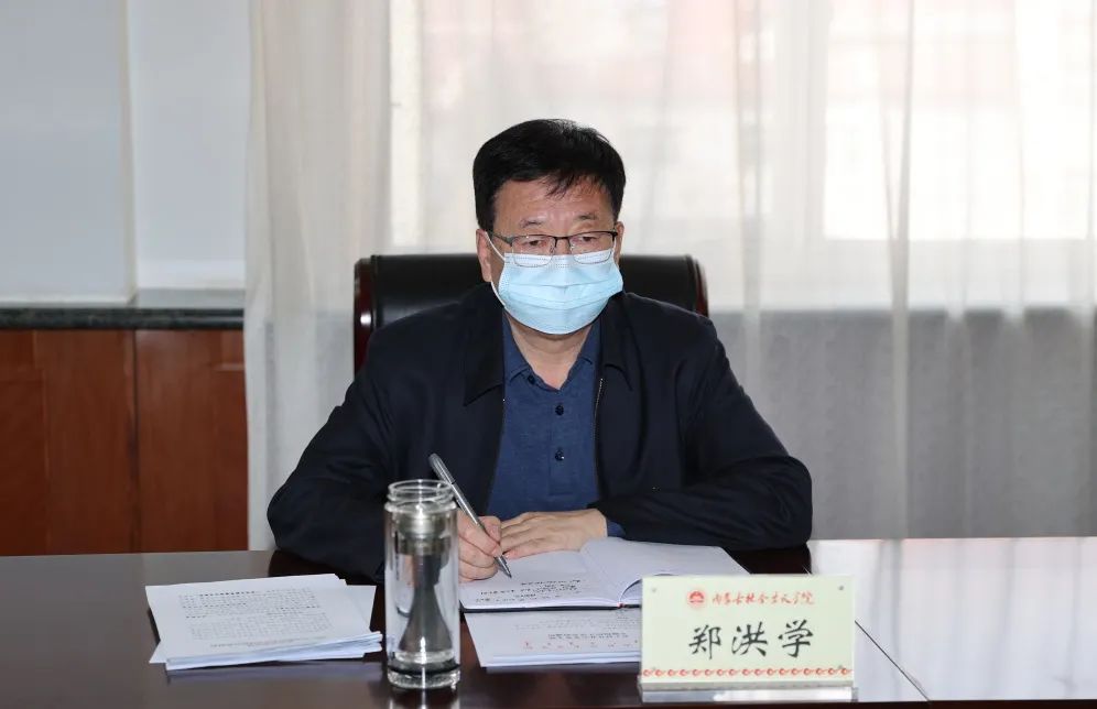 郑洪学以普通党员身份参加内蒙古社会主义学院办公室党支部2021年度
